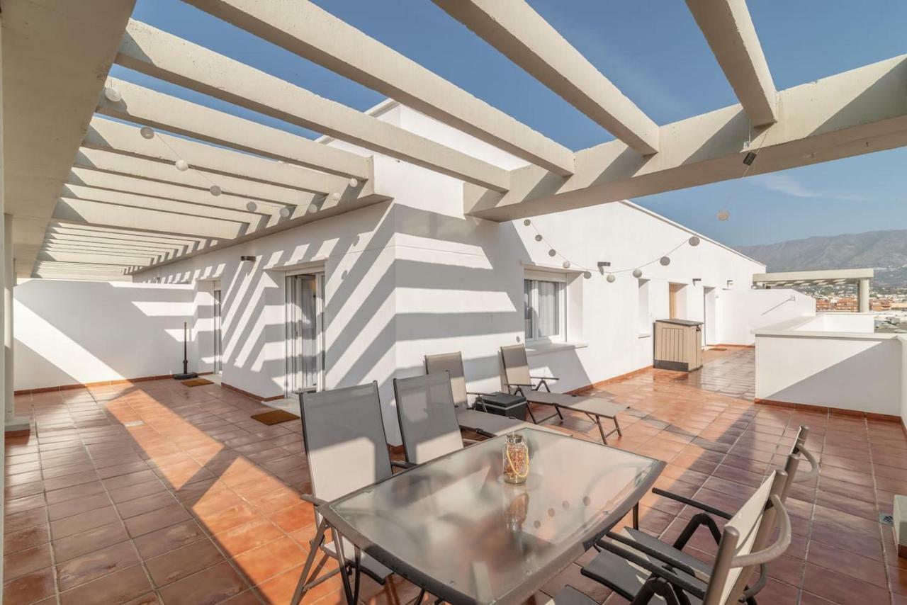 Apartamento Recently Decorated 2Bdr Penthouse In Fuengirola Exterior foto