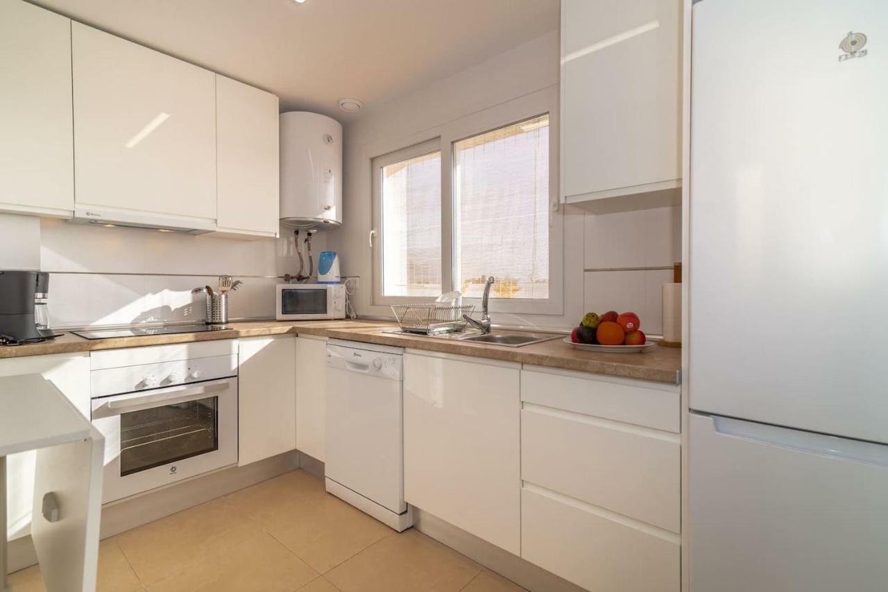 Apartamento Recently Decorated 2Bdr Penthouse In Fuengirola Exterior foto